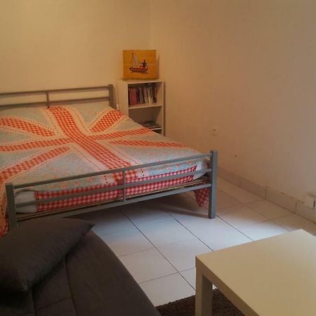 Ferienwohnung Les Lauriers Agde Exterior foto